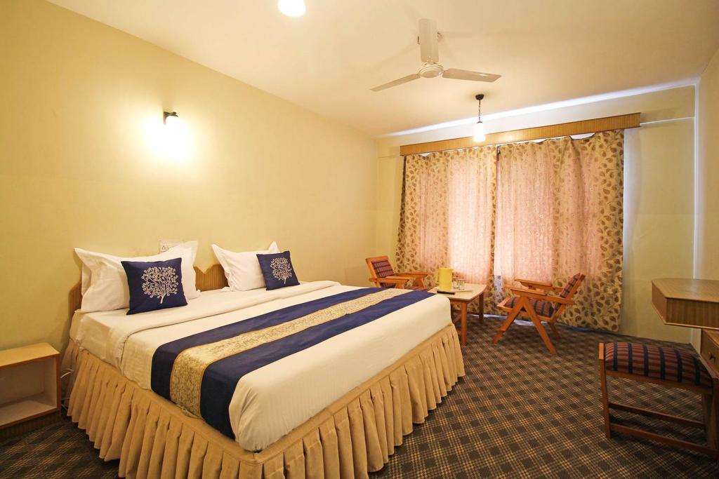 Hotel Welcome Residency Срінагар Екстер'єр фото